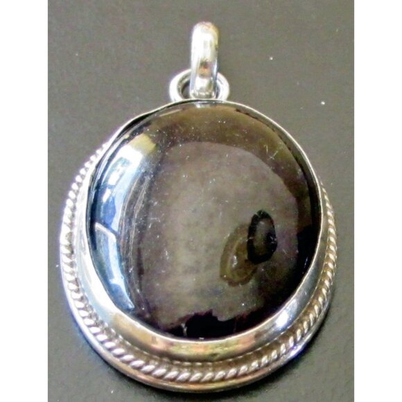Sterling Silver Onyx Pendant Oval Black Rope Border 925 - Picture 1 of 3